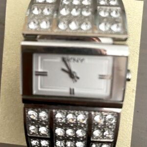 DKNY Women Watch Stainless Steel Silver